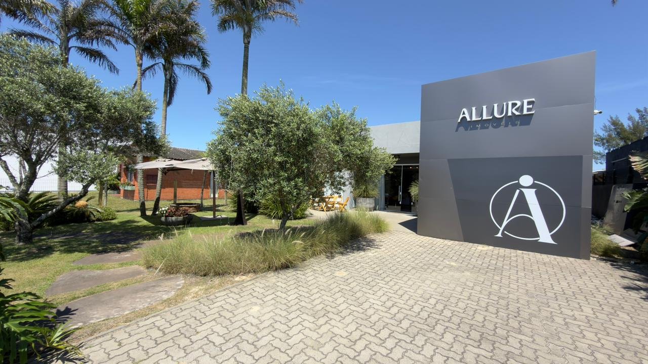 Fachada da Allure Imóveis em Capão da Canoa RS, imobiliária especializada em compra, venda e investimento imobiliário no litoral norte
